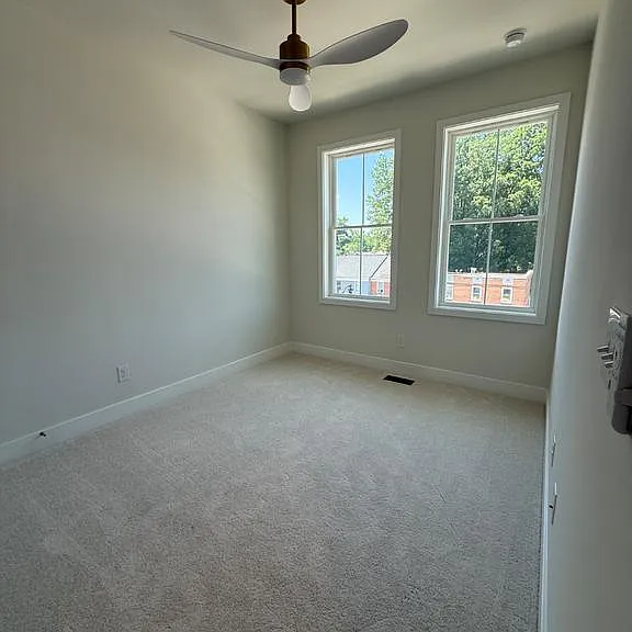 9715 Grant Ave — Photo 38