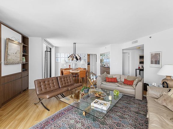 4th image of 1581 Brickell Ave APT 1105