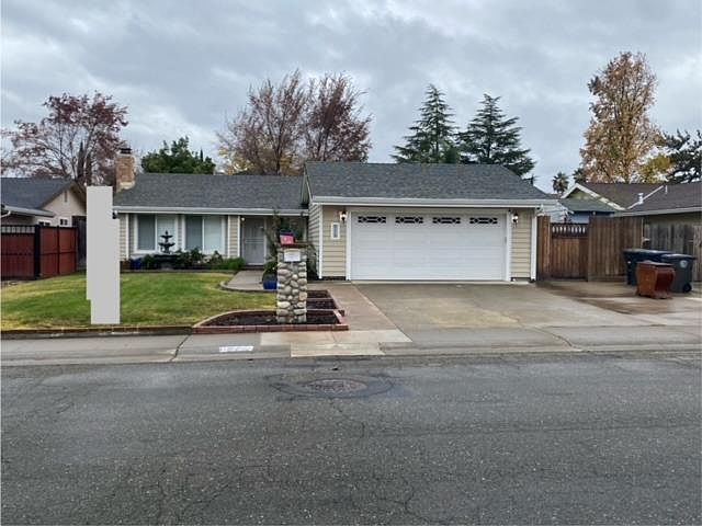 1st image of 6328 Twin Wood Way