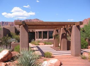 1022 N Kwavasa Dr, Ivins, UT 84738