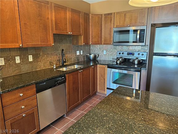 4th image of 2455 W Serene Ave Unit 609