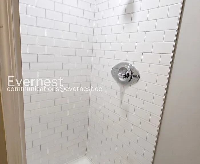 3217 Plaza Cir — Photo 19