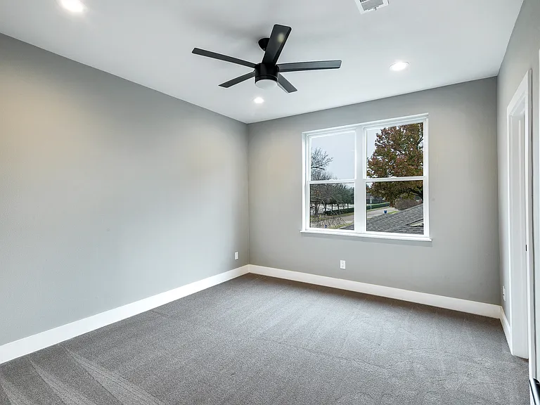 6251 Saint Moritz Ave — Photo 21