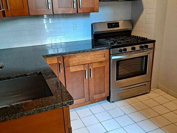 3rd image of 39-31 24th St #15