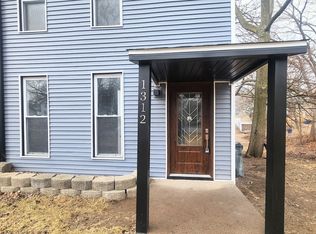 1312 Farnam St, Davenport, IA 52803