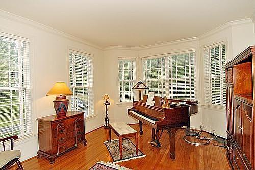 Living Room w/ Bay Window