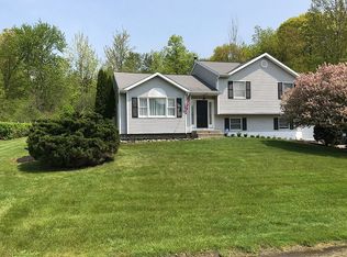 51 Saratoga Rd, Newburgh, NY 12550