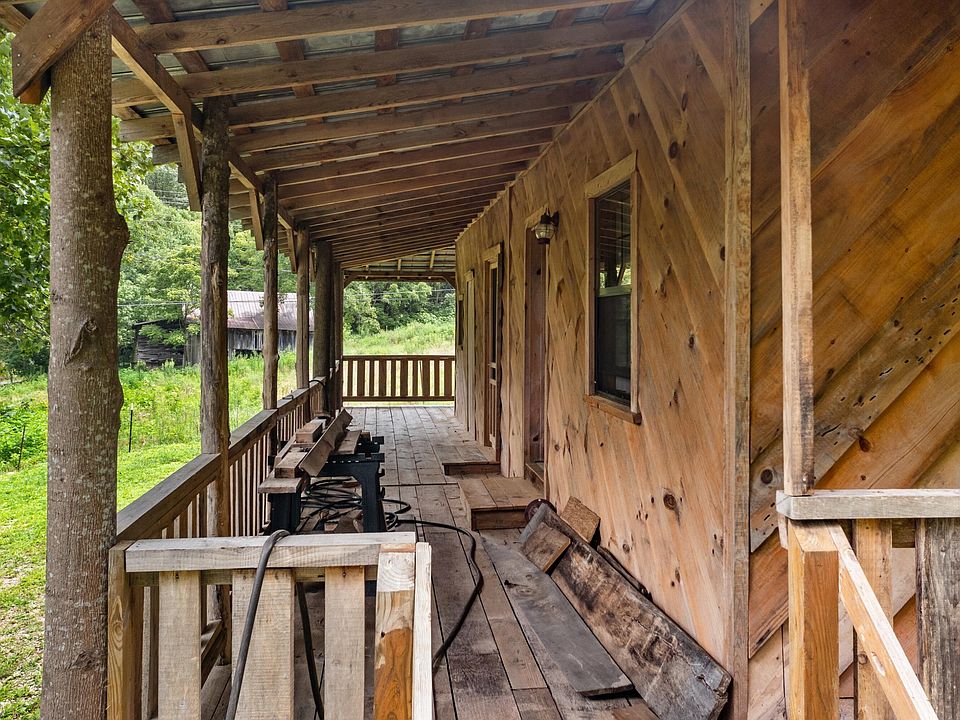 3923 Grassy Fork Rd, Hartford, TN 37753 MLS 700835 Zillow