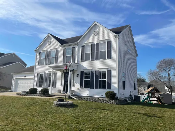 18134 Lisbon Dr, South Bend, IN 46637