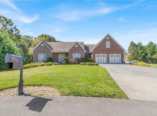 816 Haylees Way, Piney Flats, TN 37686