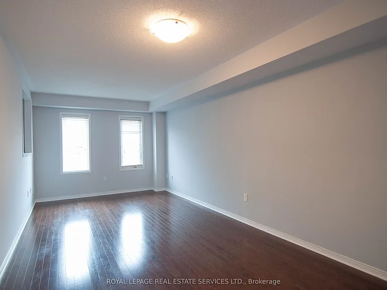 2178 Fiddlers Way #70 — Photo 5