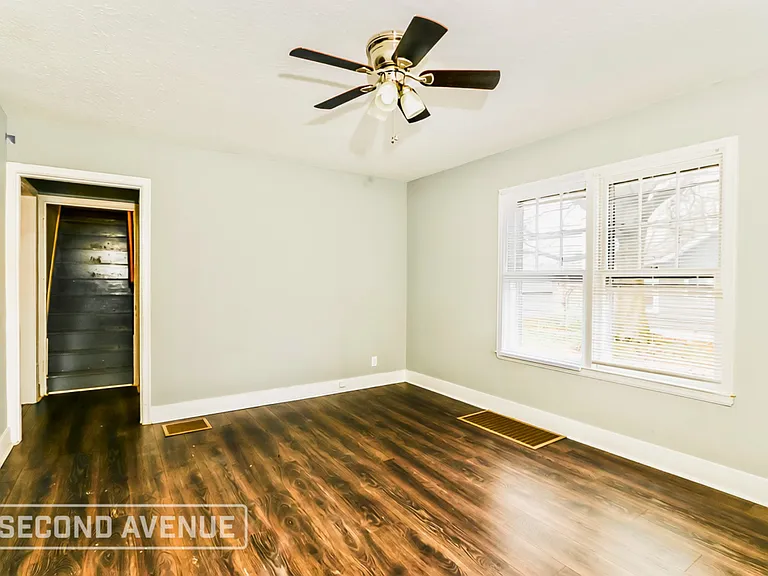 1032 Sale Ave — Photo 3