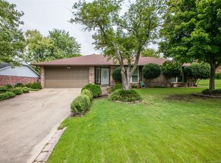 2400 E College St, Broken Arrow, OK 74014