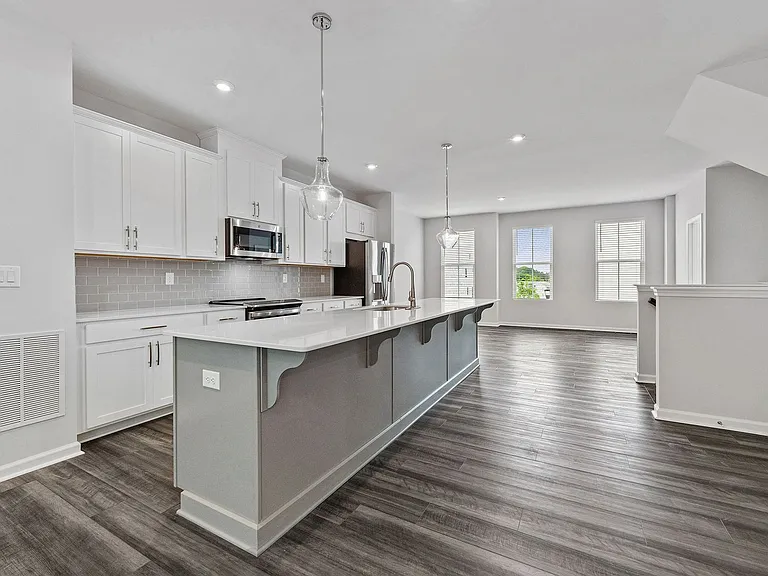 2688 Creek View Ter NW — Photo 4