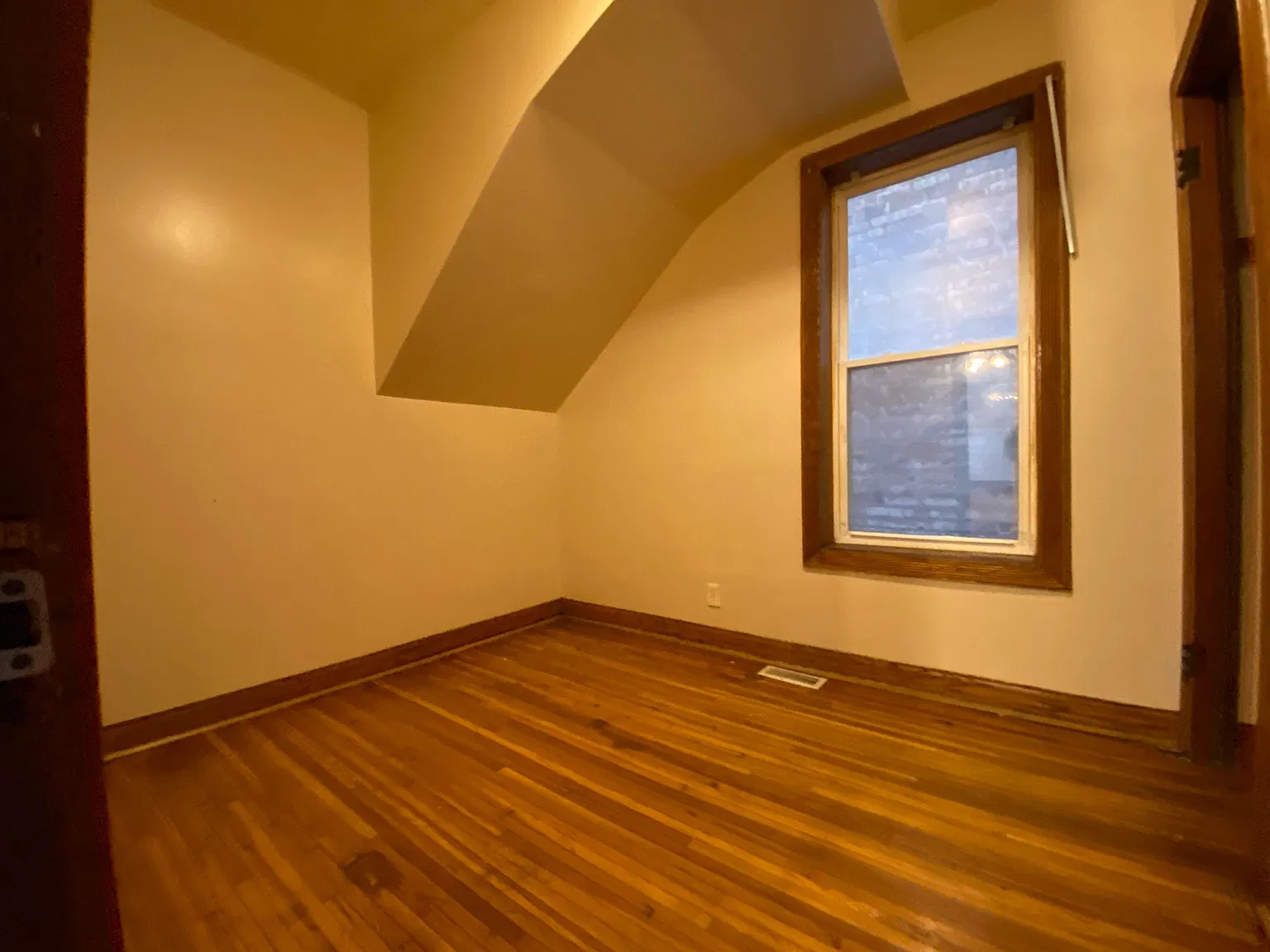 5619 S. WOOD - 2 — Photo 3