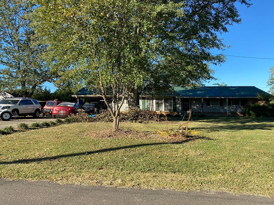 1st image of 209 McNeil Cir
