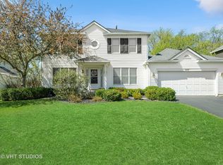 200 Hampton St, Cary, IL 60013