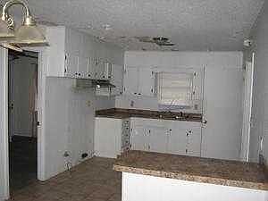 A141H2Q - Kitchen