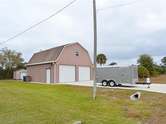5th image of 855 William Denver St E