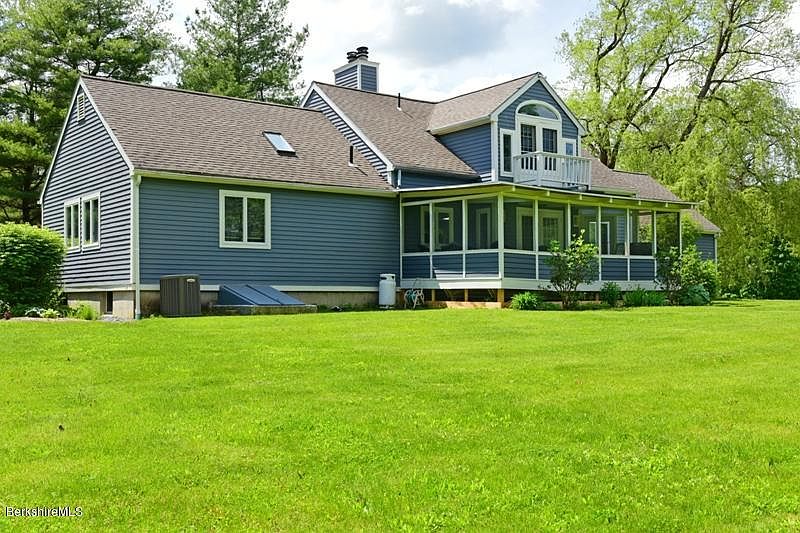 4 Cornwall Dr, Great Barrington, MA 01230 Zillow