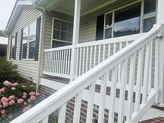 2nd image of 535 Whitehat Rd