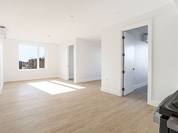 2nd image of 1351 Brooklyn Ave #5B