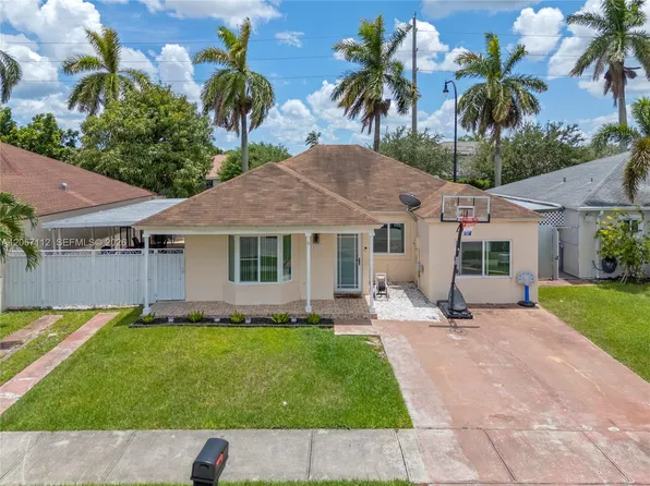 14316 SW 159th Ter, Miami, FL 33177