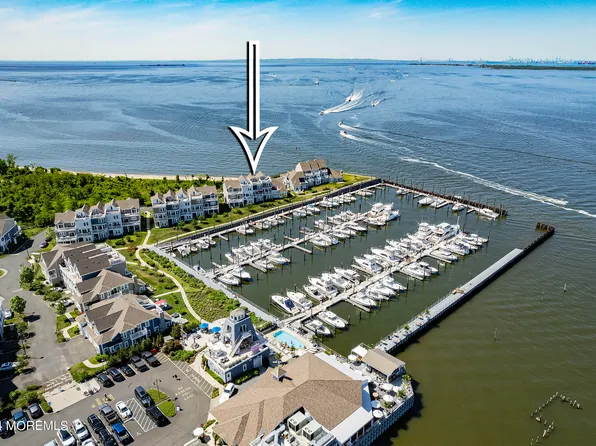 8 Lighthouse Pt Road #703, Highlands, NJ 07732