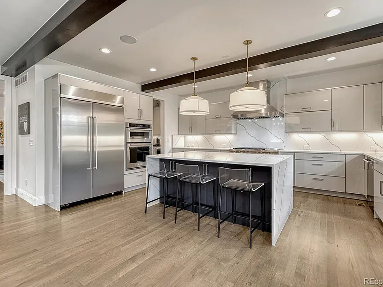 9486 E Winding Hill Ave — Photo 7