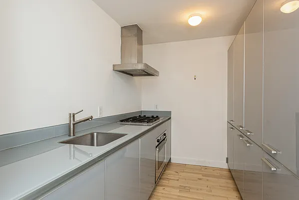 Rented by Miriam Izsak Realty  LLC | media 4