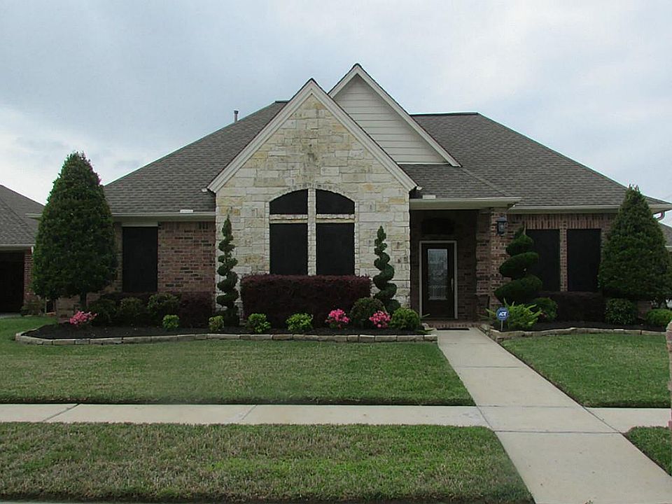 1st image of 2217 E Lonesome Dove Dr