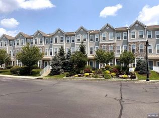 22 Aster Ln, Garfield, NJ 07026