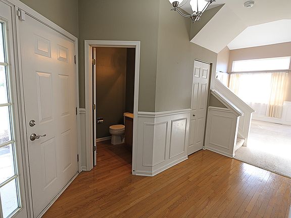 4th image of 3099 Kentshire Cir Unit 3099