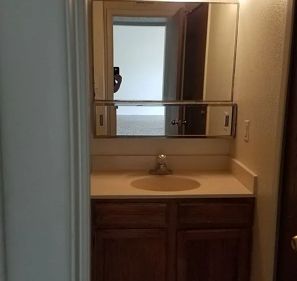 2801 E Idaho Ave — Photo 3
