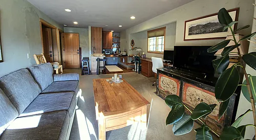 890 Sabeta Dr Photo 1