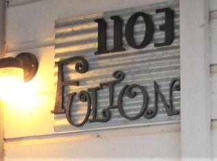 1103 Fulton St, Denton, TX 76201