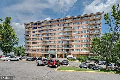 4520 King St #407 Photo 1