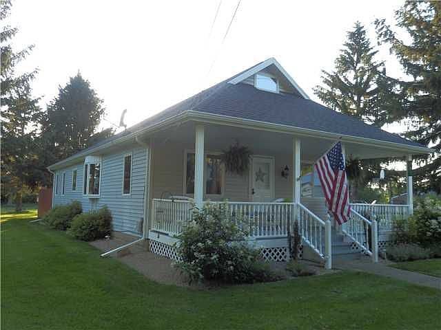 1st image of 107 West St