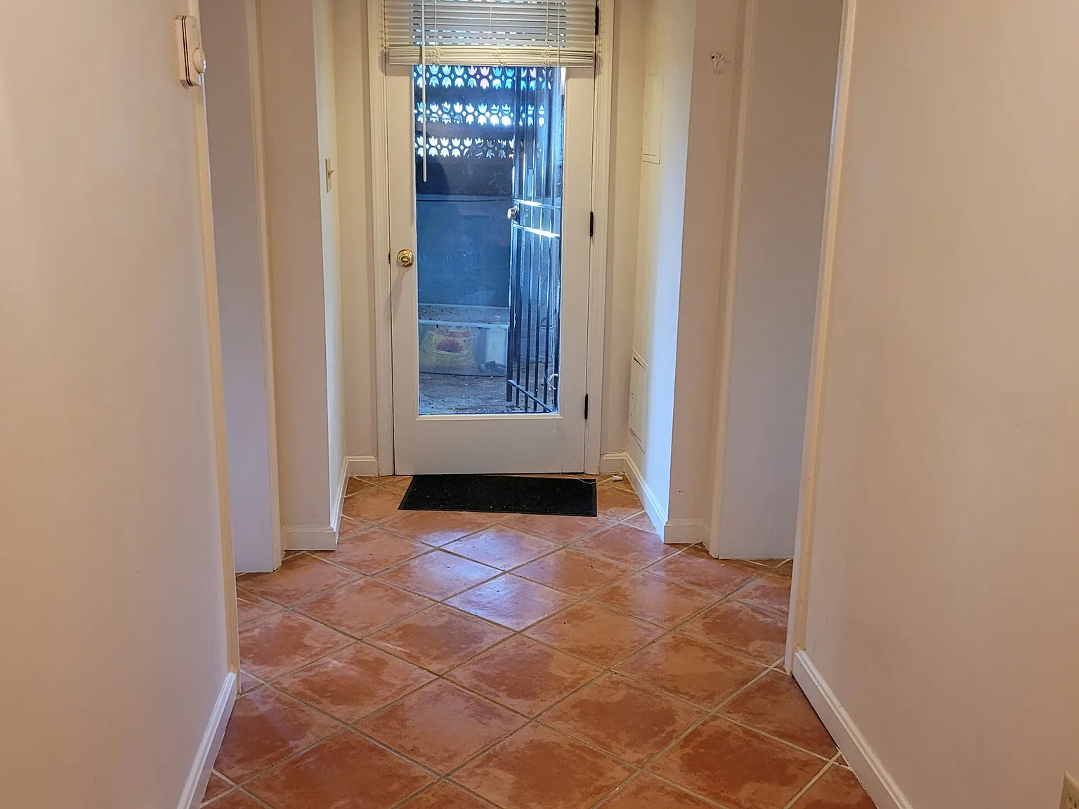 1 bed, $1,675 — Photo 2