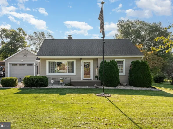 525 S Spring Garden St, Carlisle, PA 17013