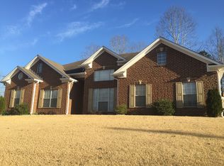 1512 Shelby Forest Ln, Chelsea, AL 35043