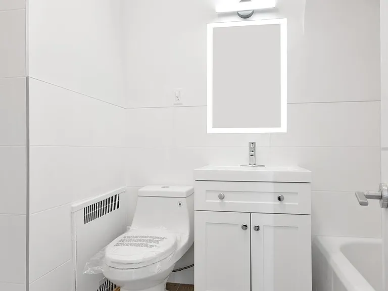 2930 Brighton 12th St #2 — Photo 8