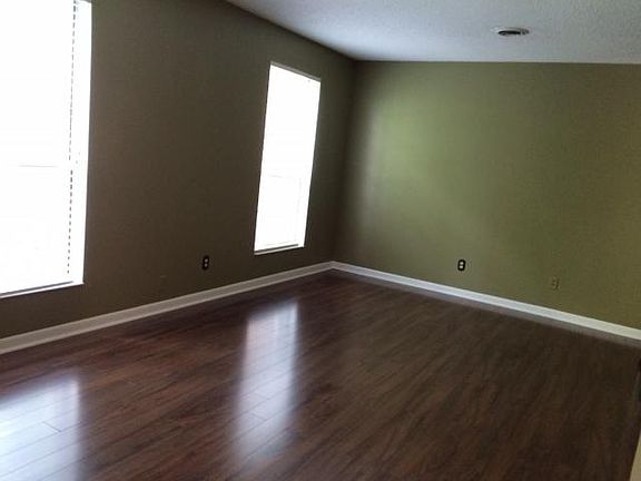 2nd image of 7914 Gleason Drive #1154