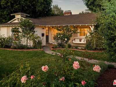4600 Varna Ave, Sherman Oaks, CA, 91423