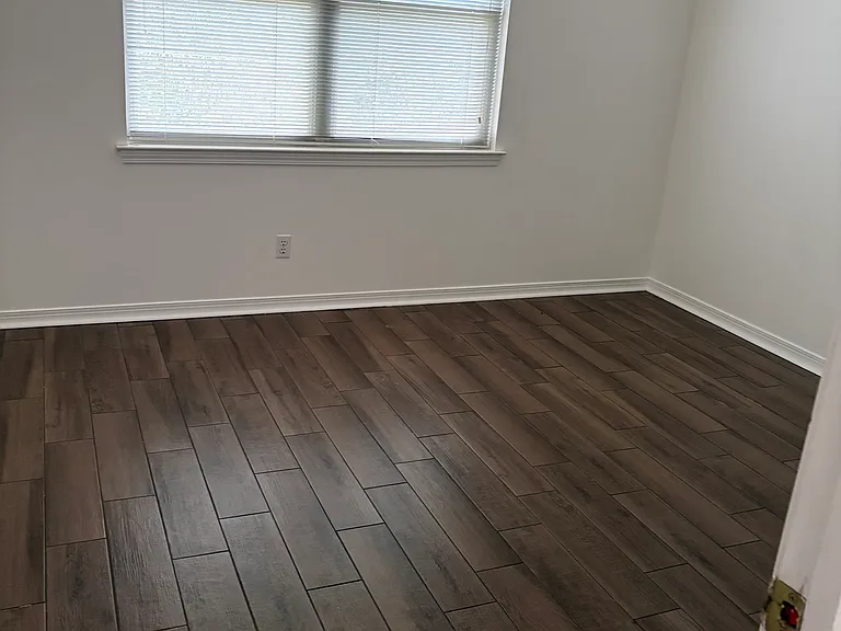 3142 Meadow Lake Dr E — Photo 23