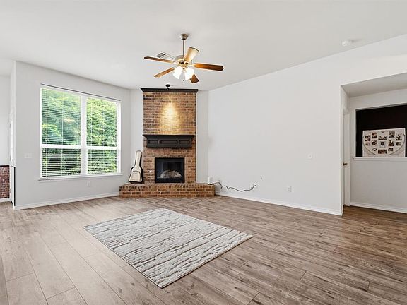 5th image of 1400 Biltmore Ct