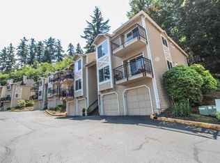 12717 NE 170th Ln, Woodinville, WA 98072