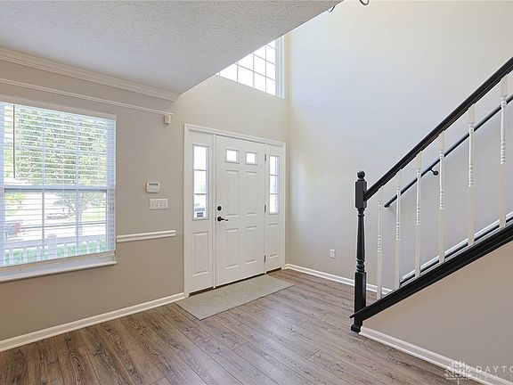 5th image of 230 Meadowlark Ln