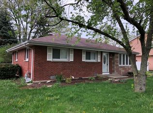 8025 S 82nd Ct, Justice, IL
