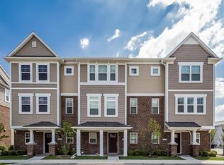 3070 Kilmer Dr, Troy, MI 48083